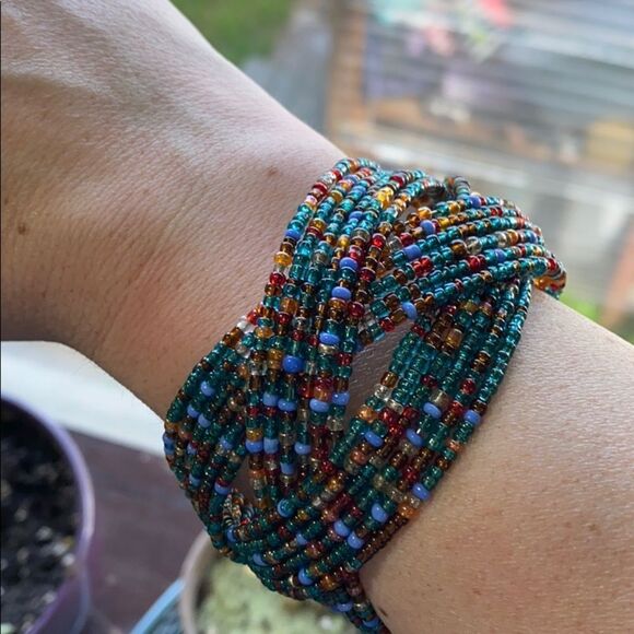 Gorgeous Multicolored Glass Bead Bracelet - Picture 1 of 8